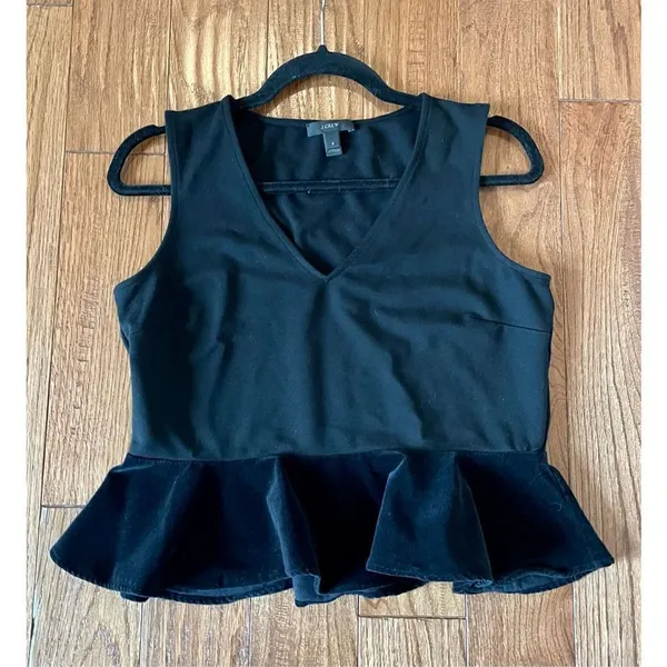 J.crew velvet peplum cropped tank size small - Image 4