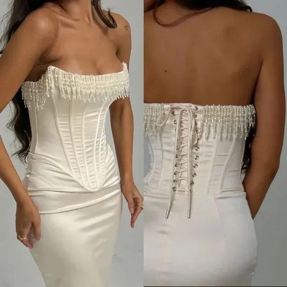 House Of CB NWT NALITA VINTAGE CREAM EMBELLISHED STRAPLESS DRESS. Size Medium - Image 4