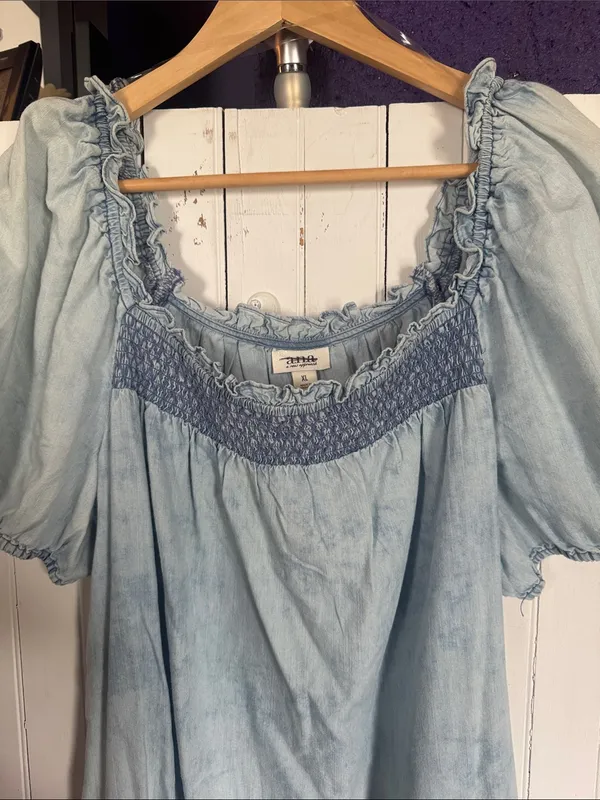 a.n.a Smocked Neckline Dress Light Blue Size XL - Image 4