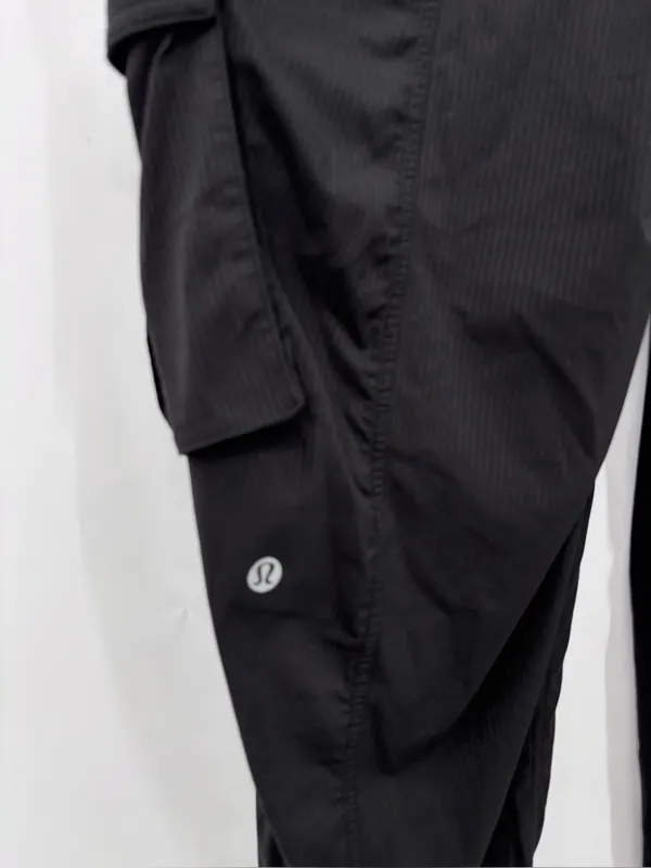 (E-576) lululemon athletica Black Cargo Joggers with Drawstring Waist - Image 6