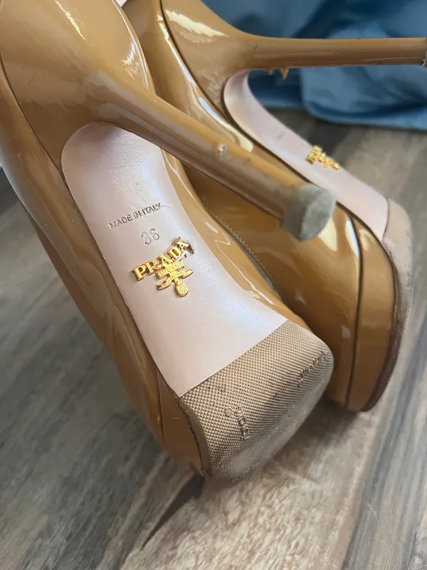 Heels - Image 5