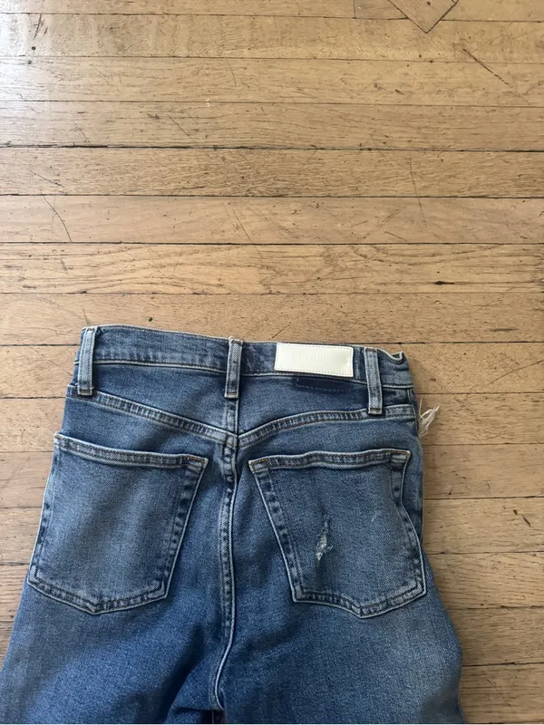 Re/Done Classic Button-Fly Distressed Women’s Jeans - Blue - Image 10