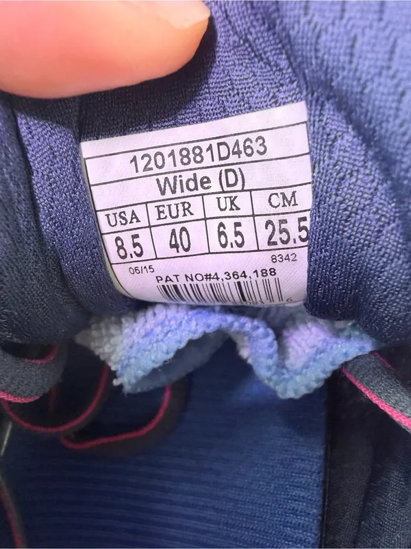 Brooks Women’s Navy and Magenta Athletic Running Shoe - Image 11