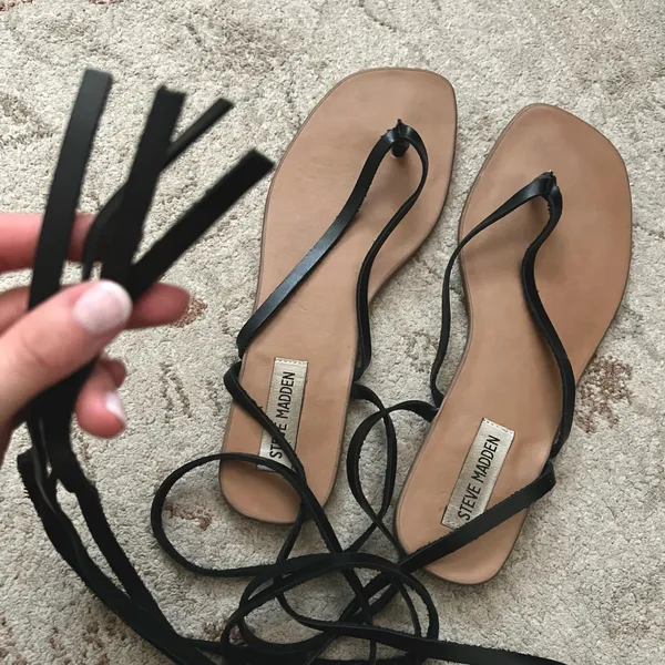 Steve Madden Black Lace-Up Sandals - Image 4