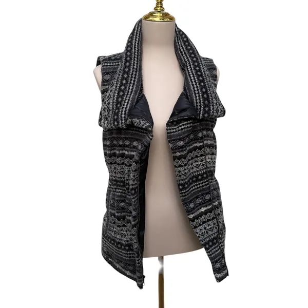 Athleta Fair Isle Goose Down Puffer Vest Grey Black Sm Atheisure Full‎ Zip Ski - Image 7