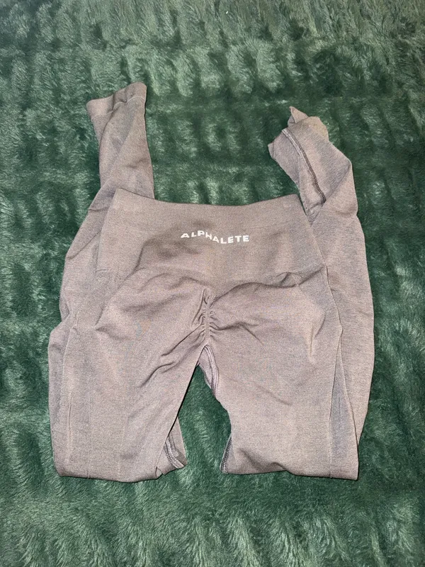 Alphalete Leggings - Image 2