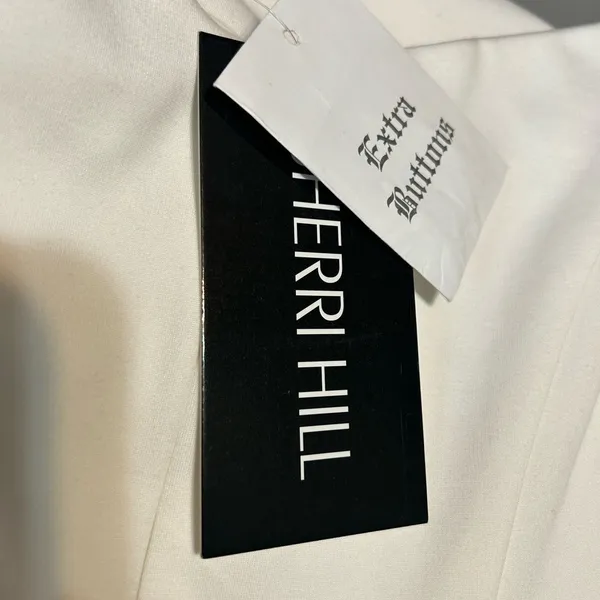 Sherri Hill 51361 Off‎ The Shoulder Wedding , Prom Dress SZ 6. Ivory - Image 8