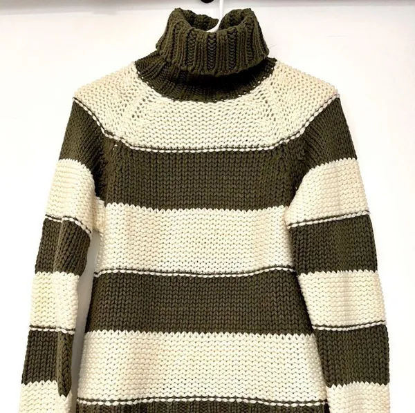 ZARA sweater - Image 2