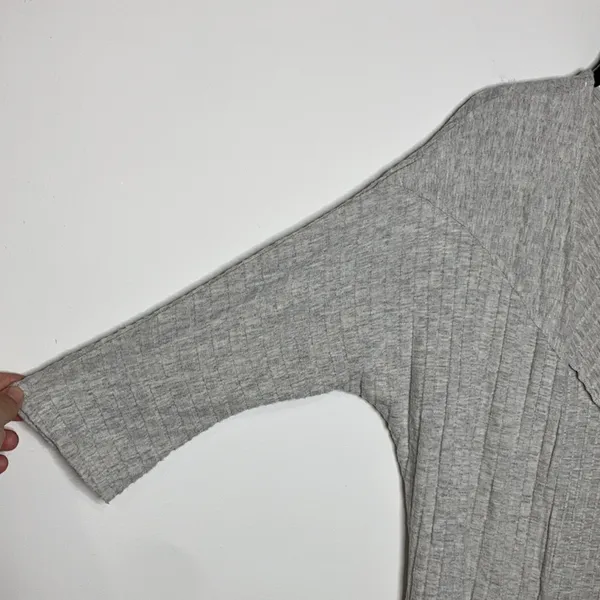 BKE by the buckle gray‎ ribbed open cardigan size small - Image 3