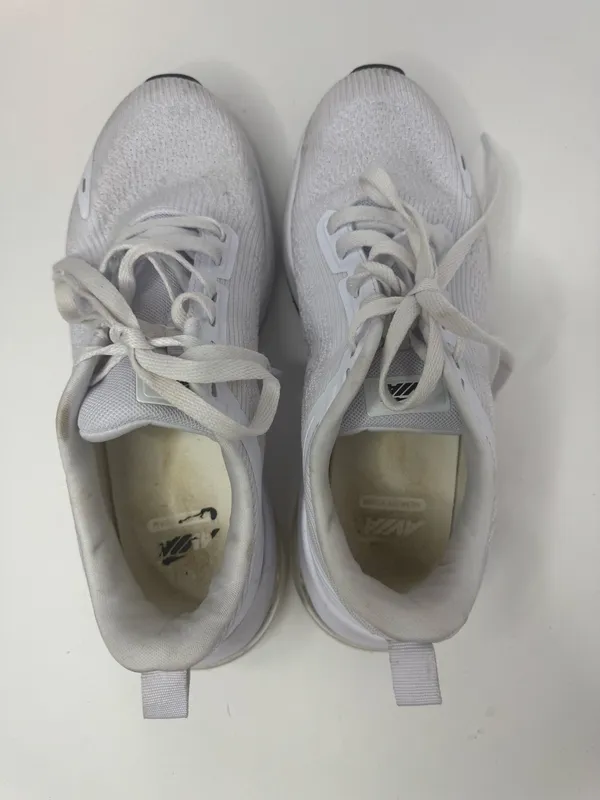 Avia Air Athletic Sneakers Size 8  - Image 3