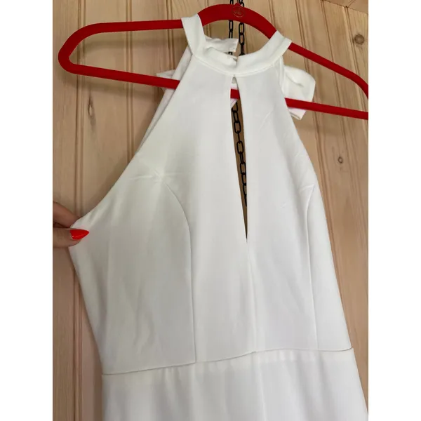 NWT Lulus Striking Elegance White Cutout Backless Halter Jumpsuit Elegant Sz S - Image 5
