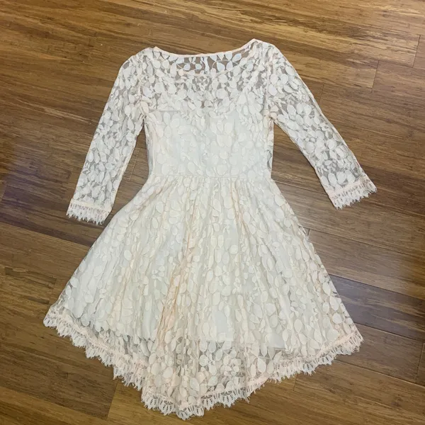 Free People Lace Dress Womens Size 2 Long Sleeve Beige‎ Hi Low Hem Summer Boho - Image 4