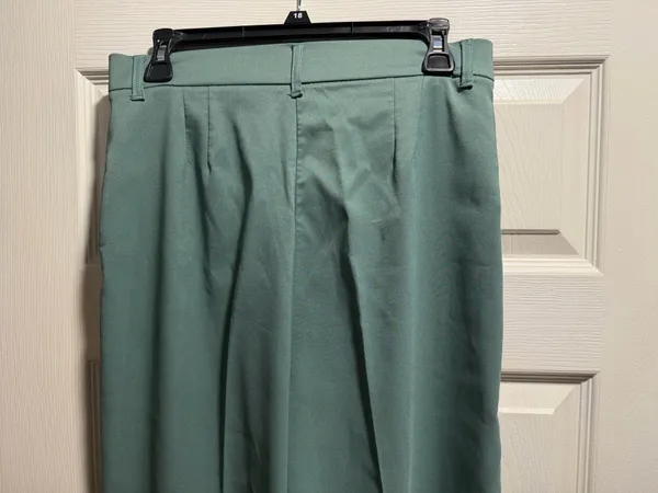 ZARA Wide-Leg Pants High-Waisted Medium sage NWT - Image 4
