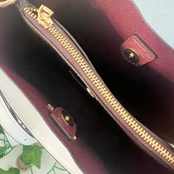 coach Mollie Bucket Bag 22 In Signature Canvas CA582 - Image 6