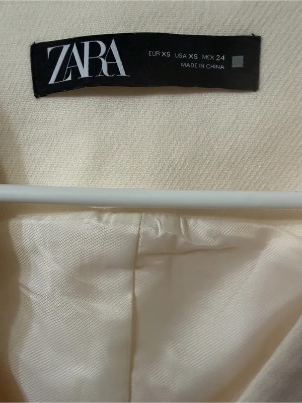 Zara Button Down Front Ivory Blazer Vest(Size XS) - Image 9
