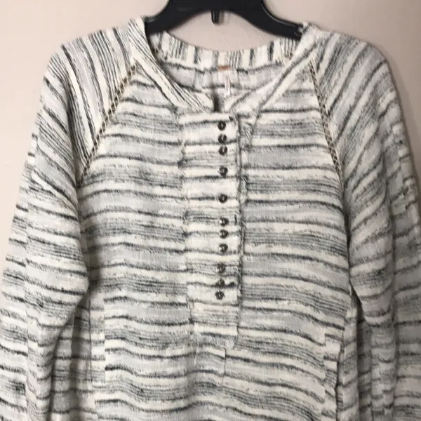 Free People Women's Henley Textured Striped Pullover Top Small - Image 3