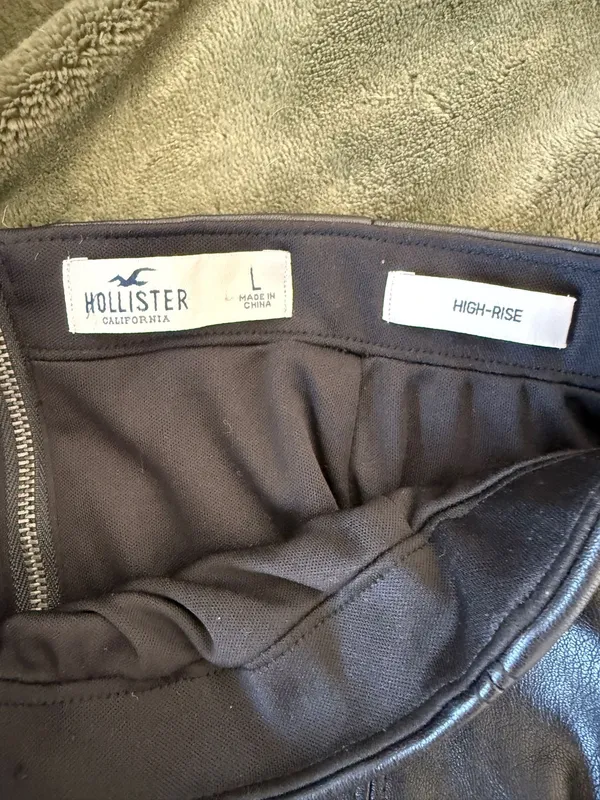 Hollister Faux Leather Skirt - Image 6