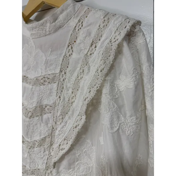 Ultra Pink White Embroidered Lace Victorian Mock Neck Cotton Blouse Top Medium - Image 9