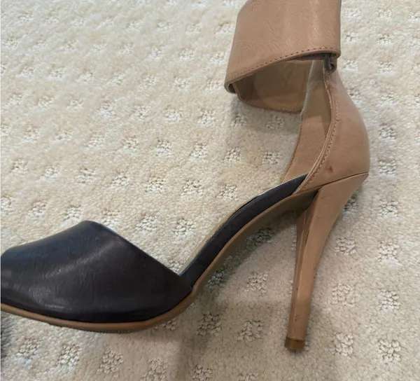MIA Two-Tone Ankle Strap Heels – Brown & Tan, Size - Image 6