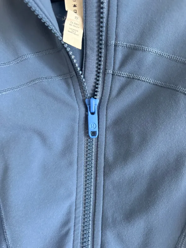 lululemon athletica Women's Slate Blue Utility Zip Jacket - Image 9