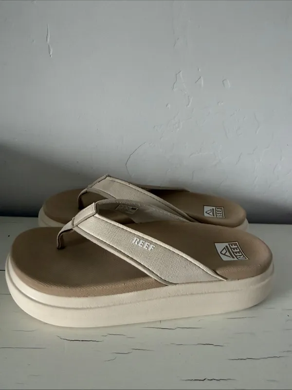 REEF Cushion Bondi Platform Flip Flops Women’s 7 Vintage Oasis Tan Cream Sandals - Image 4