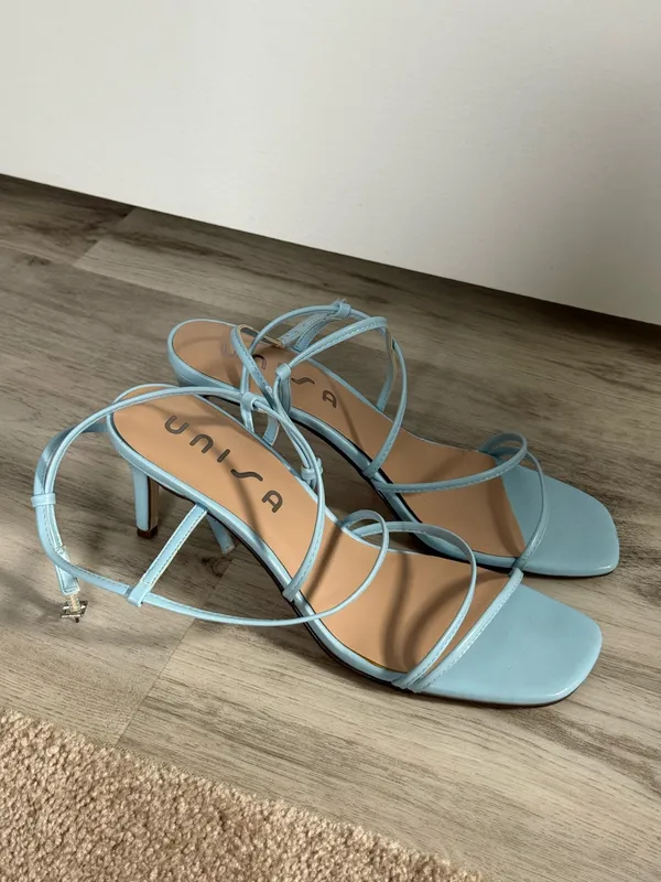 Light blue kitten heels - Image 3