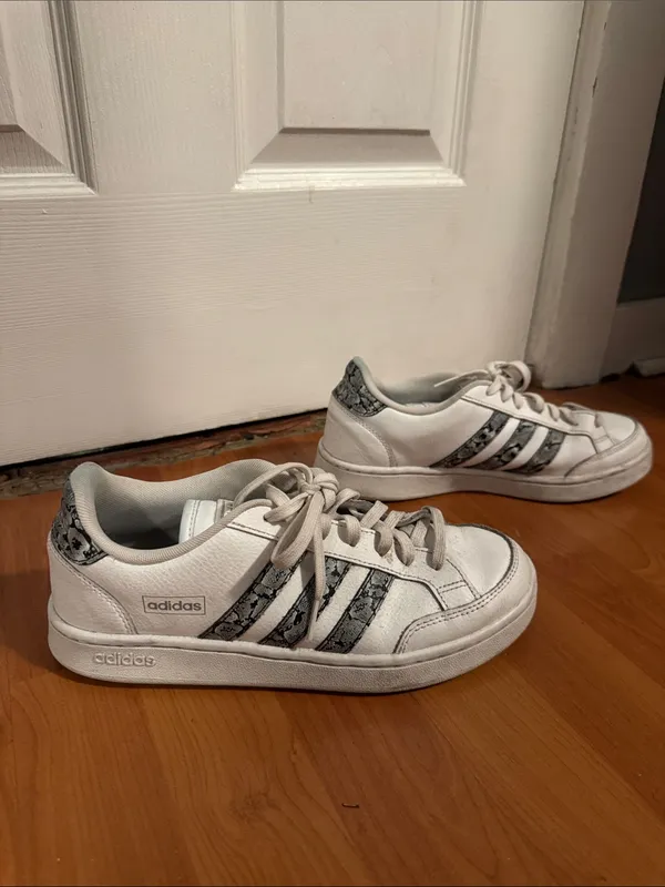 adidas White Sneakers with Gray Snake-Print Stripes - Image 2