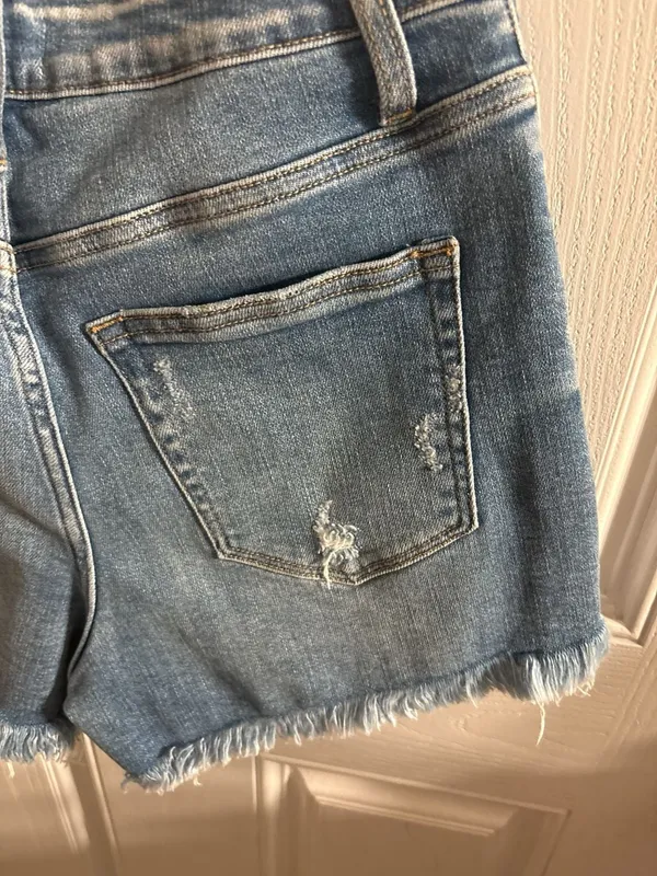 Vervet Blue Distressed Asymmetric Button Fly Denim Shorts Size M - Image 9