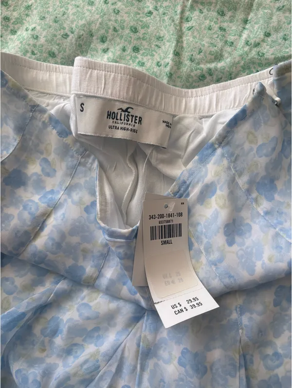 Hollister Mini Skirt High-Rise - Image 3