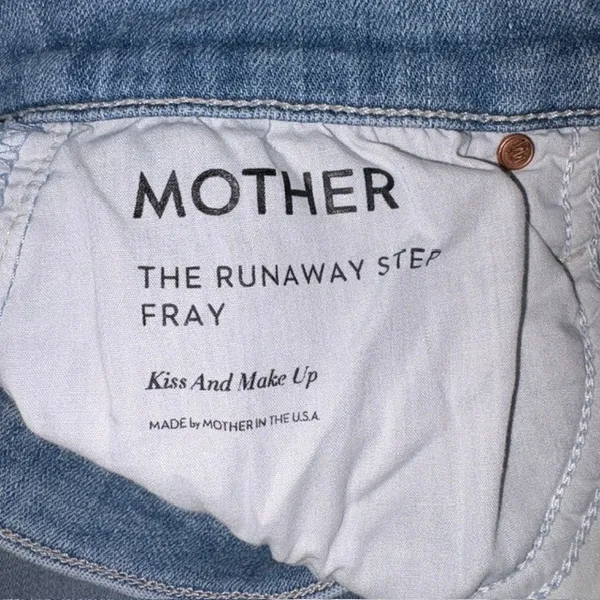 Mother High Waisted Runaway Step Fray Kick Flare Jean Kiss and Make Up Blue 24 - Image 7