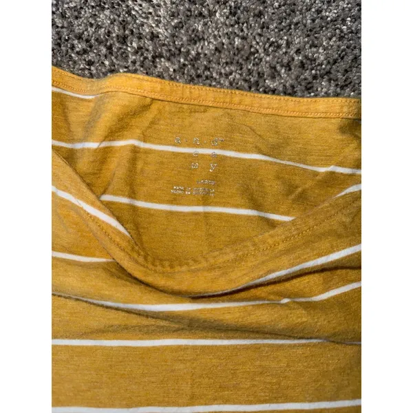 A New Day Women's yellow white striped quarter sleeve top size large - Image 5