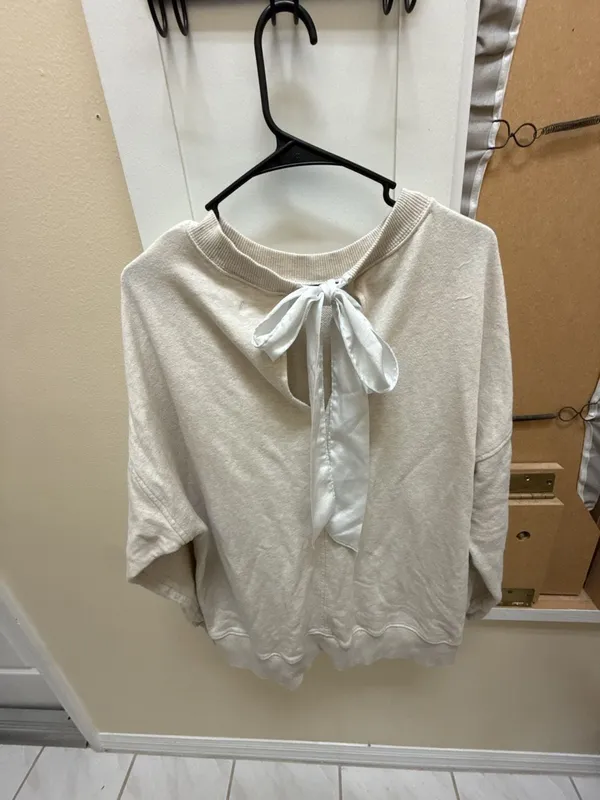 Aerie Cream Ribbed Neck Sweatshirt Size S - Image 4