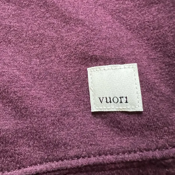 Vuori Crop Funnel Neck Pullover Top Lightweight Size Large - Image 4