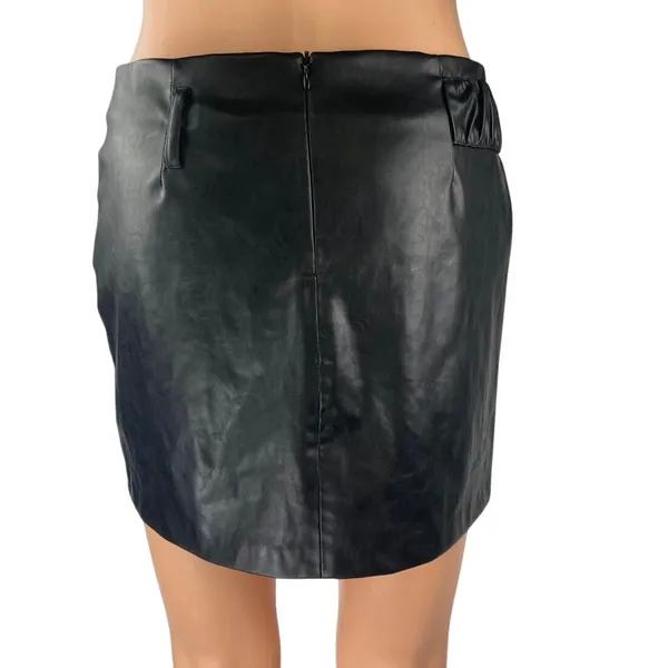 Zara Women's Black Faux Vegan Leather Zipper Mini Straight Pencil Skirt Size XS - Image 3