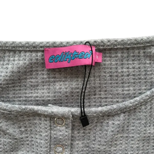 Edikted Women's Teddy Cropped Waffle Top Size Medium NEW Causal Comfort Lounge - Image 3