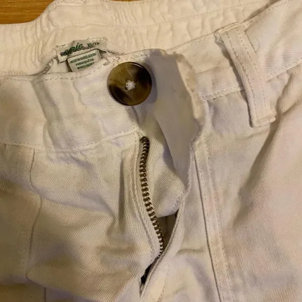 White Arie Shorts American Eagle - Image 2