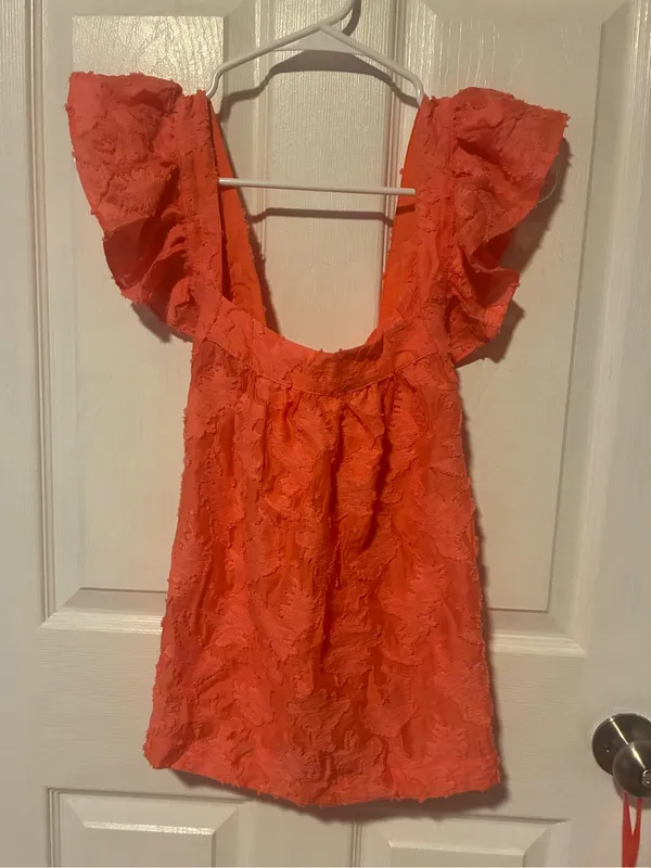 By Anthropologie Amber Tank Top Coral Ruffle Criss-Cross Straps Textured size S - Image 3