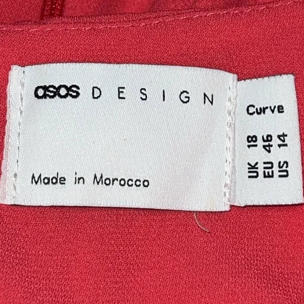 ASOS DESIGN Curve Batwing Twist Front Midi Skater Dress‎ In Raspberry Size 14 - Image 9
