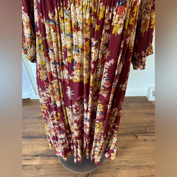 Skies Are Blue Floral Burgundy Print Midi Length Dress - Image 4