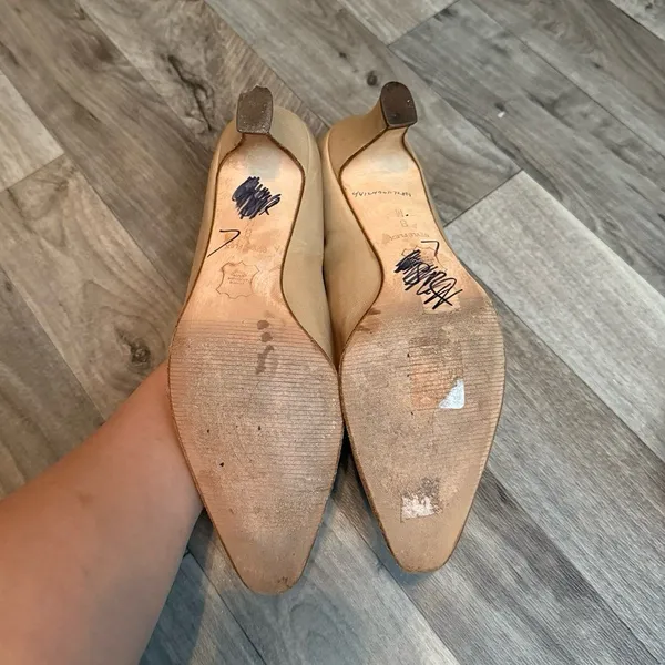 Vintage Bally retro gold detail leather heels - Image 4