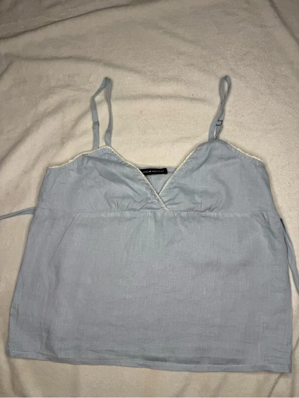 Brandy Melville Pale Blue Linen V-Neck Spaghetti Strap Cami - Image 2