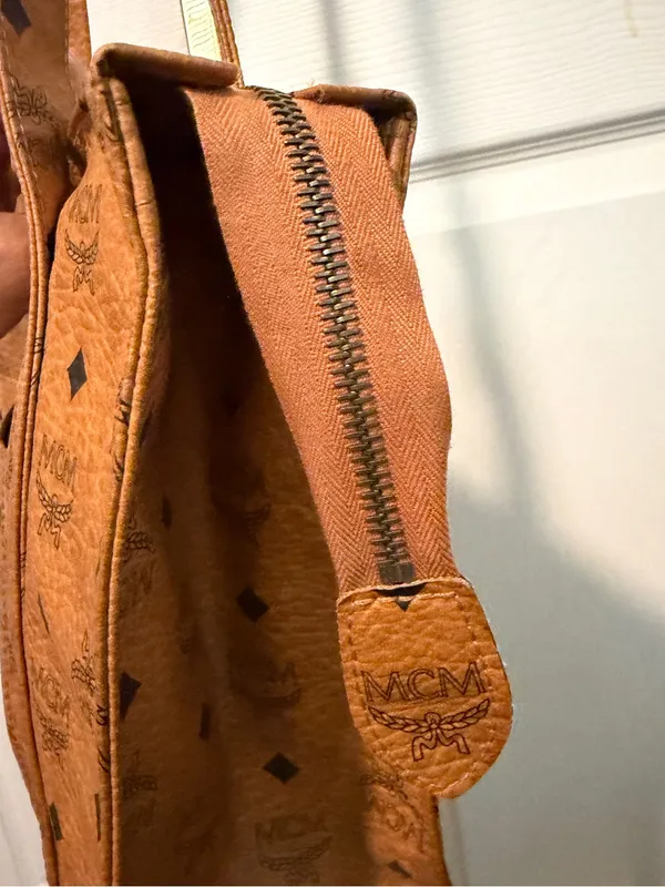 MCM Long Strap Leather Tote Bag Purse Brown Cognac Vintage‎ Authentic - Image 11