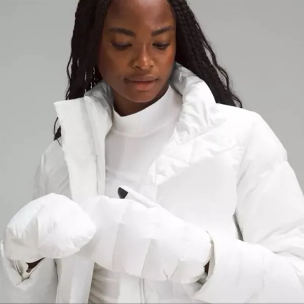 Lululemon Wunder Puff Mittens White Unisex Large XL NWT - Image 6