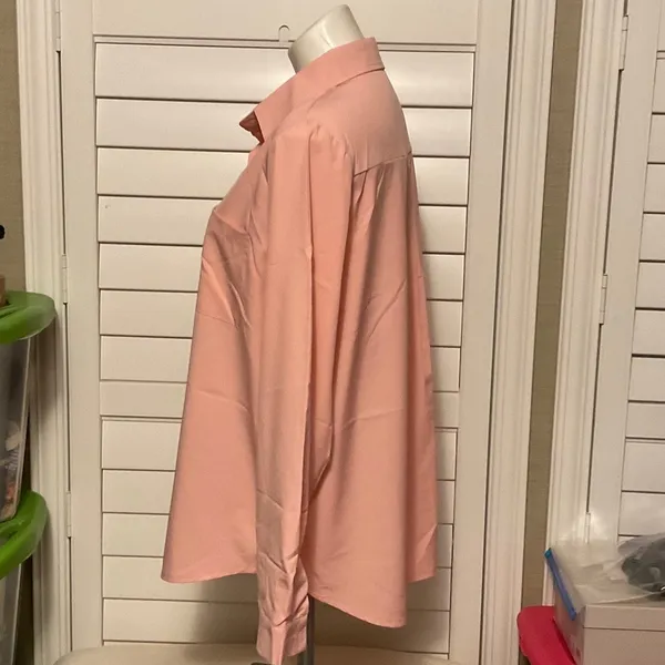 Women's Pink Button Down Shirt - Image 4