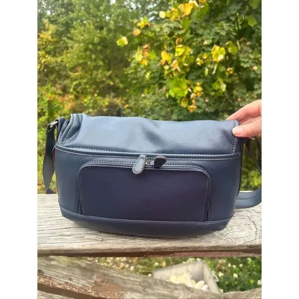 Relic Navy Grained Shoulder Bag NWT - Image 2
