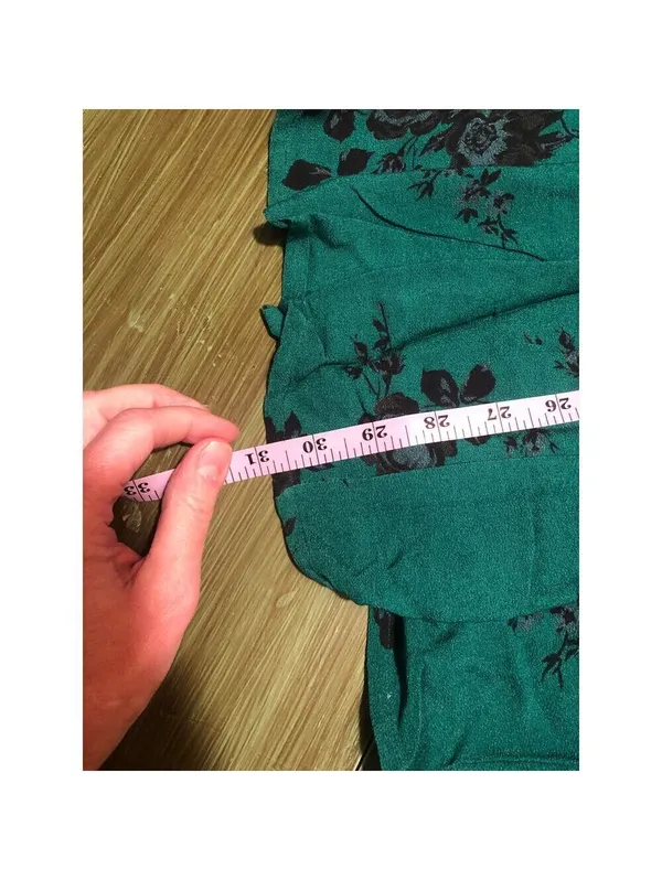 Band of Gypsies NWT Etta Emerald Floral Midi Skirt Size M - Image 10