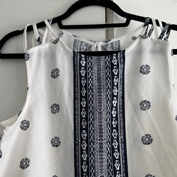 Abercrombie & Fitch‎ Womens Medium White Navy Blue Geometric Boho Sleeveless Top - Image 2