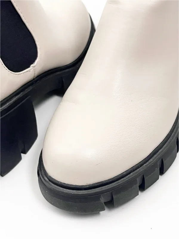 MADDEN GIRL Honey Cream Removable Gem Ankle Strap Chelsea Lug Sole Boots 9M Boho - Image 6