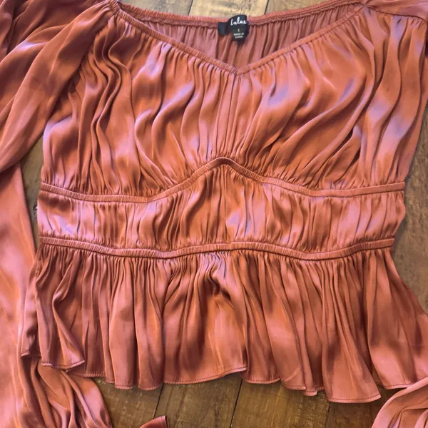 LULUS‎ Satin Ruched Top - Image 5