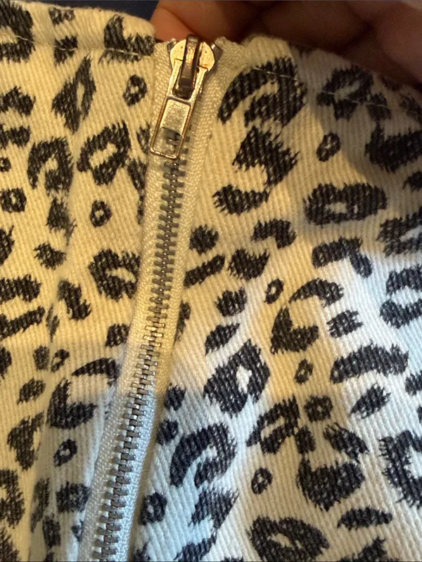 ALTAR'D STATE Leopard Print High-Waist Shorts Cream/Black Small Indie 70s Baddie - Image 5